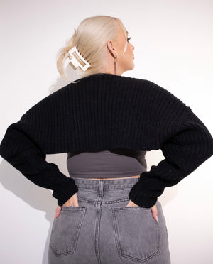 BLACK SHRUG SWEATER